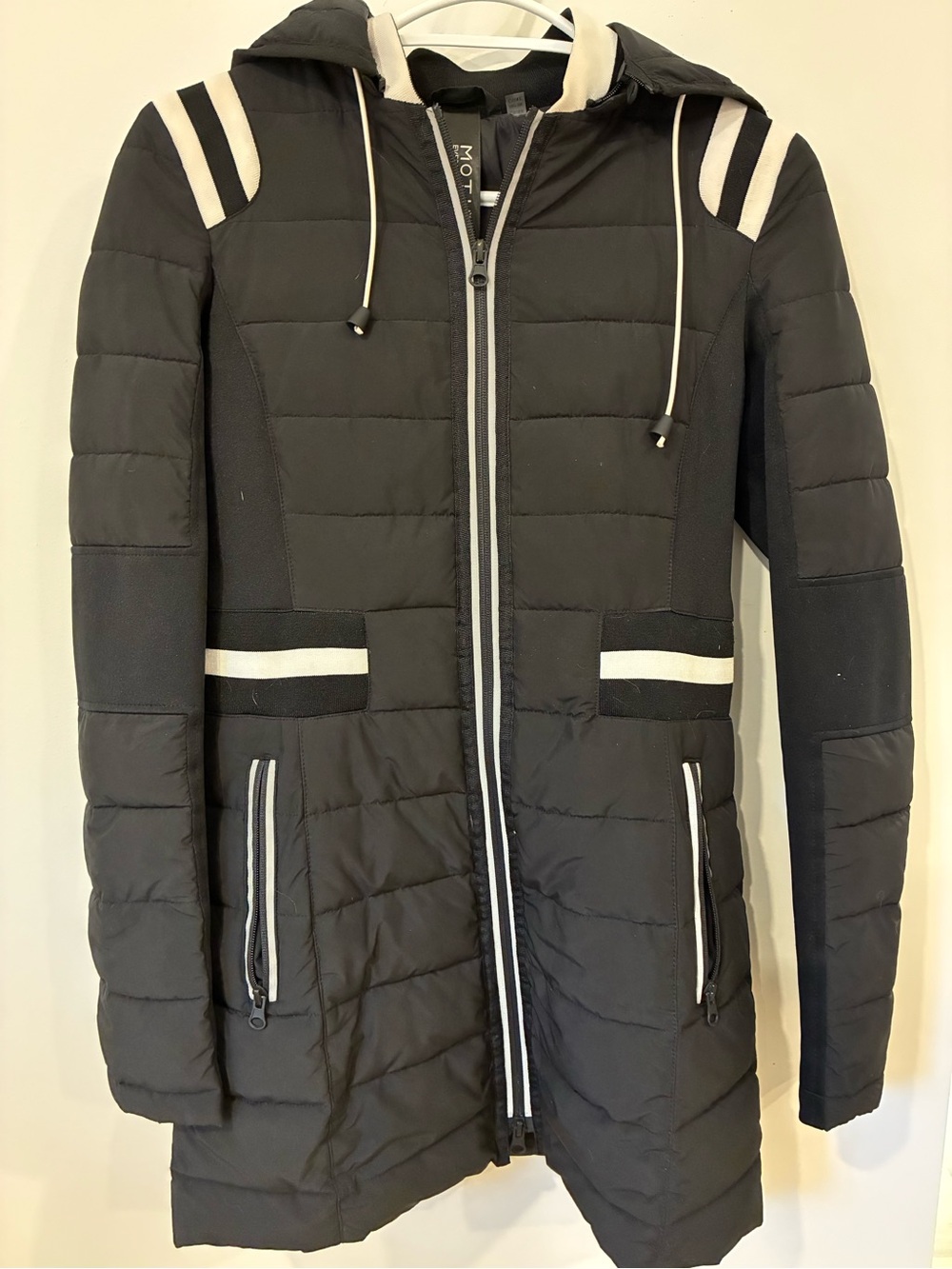 Women’s Black Puffer Jacket